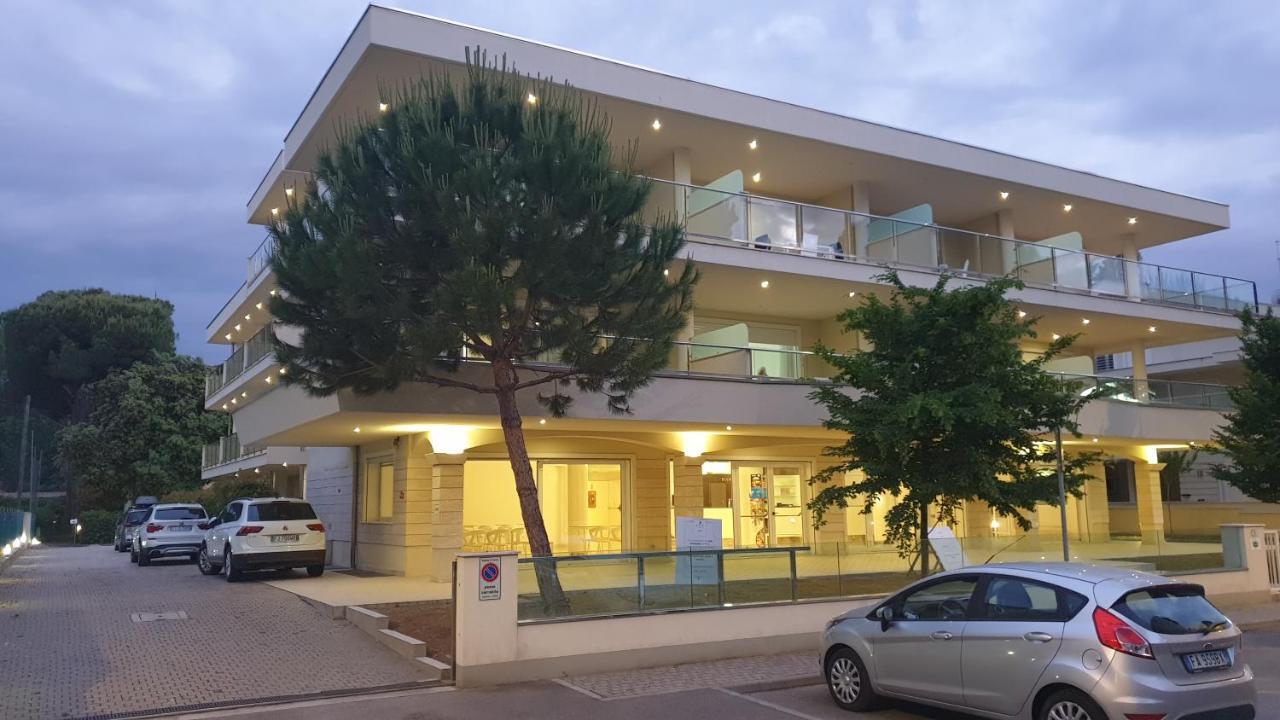 Hotel Mansarda Diamanti - Siroli Collection Cervia Exterior foto